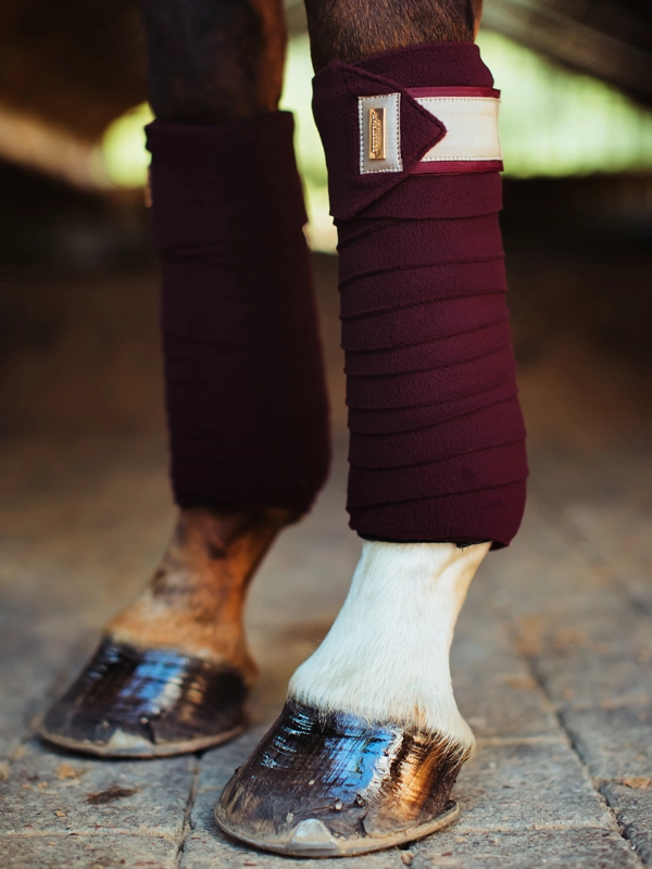 Equestrian Stockholm Fleece Bandagen Crystal Merlot Gold