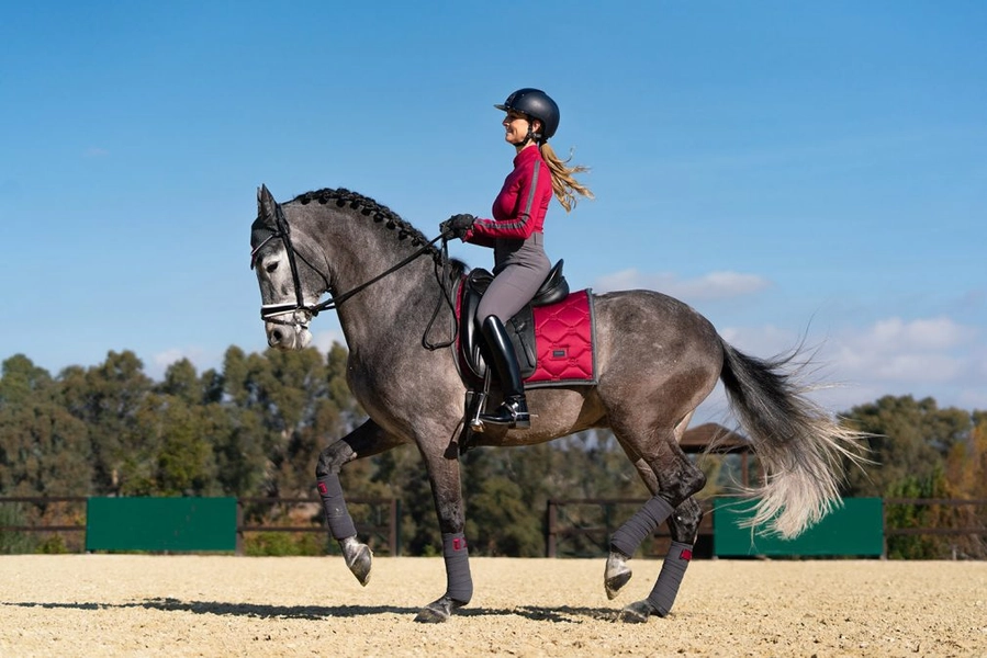 Equestrian Stockholm Dressur Schabracke Wild Rose