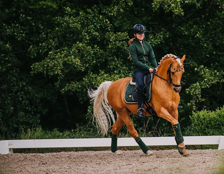 Equestrian Stockholm Fleece Bandagen Forest Green